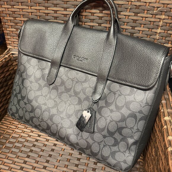 coach Sullivan Portfolio Brief In Signature Canvas c9873 - Picture 1 of 6